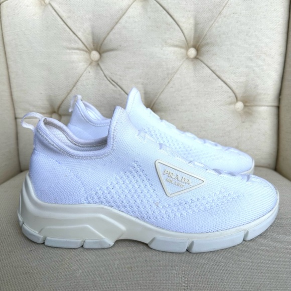 SOLD - PRADA Low Top White Knit Sneakers size 36.5 - With Logo. - Picture 4 of 5